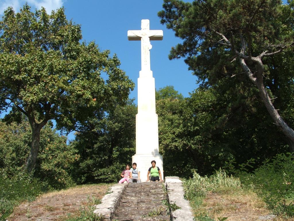 Kis Teniszhaz Ordacsehi Exterior photo